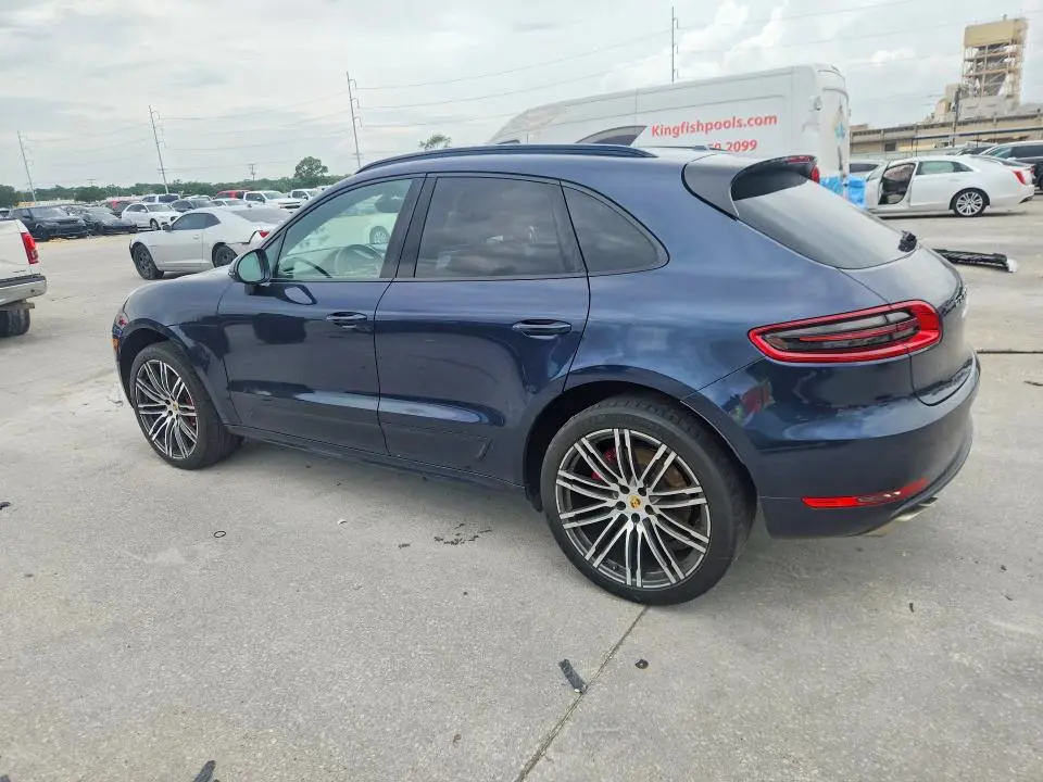 2015 PORSCHE MACAN TURBO  