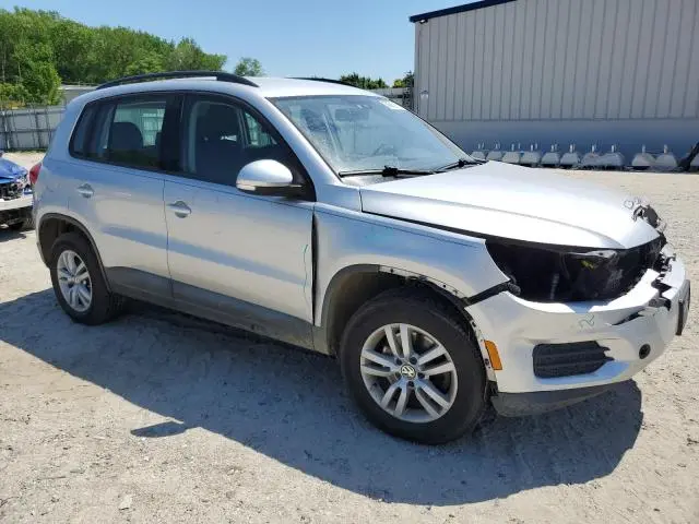 2016 VOLKSWAGEN TIGUAN S  