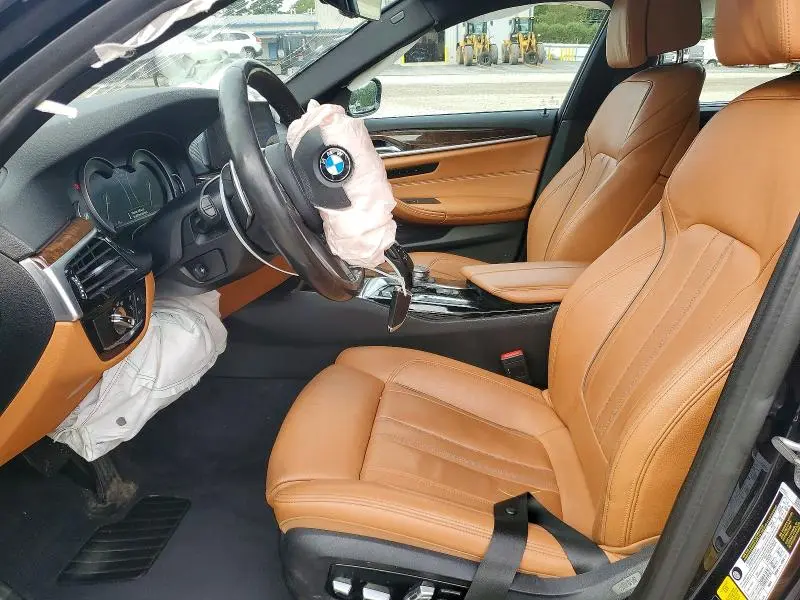 2019 BMW 540 XI  