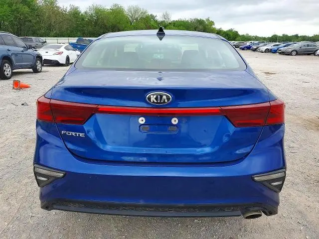 2019 KIA FORTE LXS  