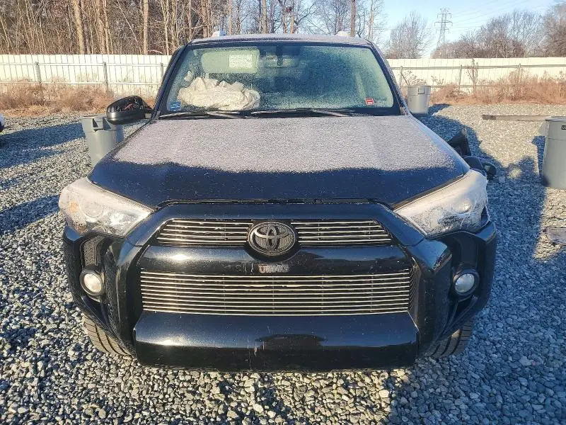 2016 TOYOTA 4RUNNER SR5  