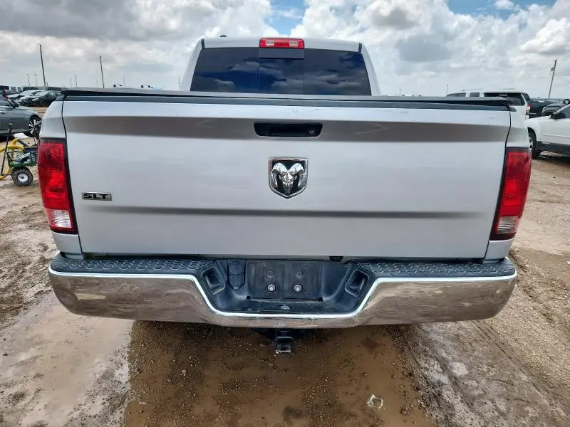 2017 RAM 1500 SLT  