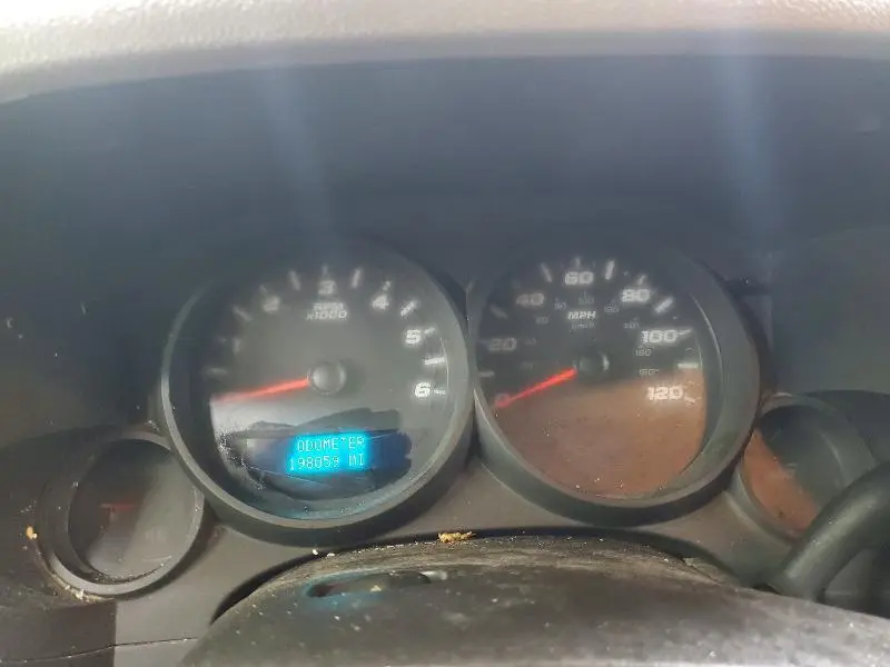 2011 CHEVROLET SILVERADO K1500 LS  