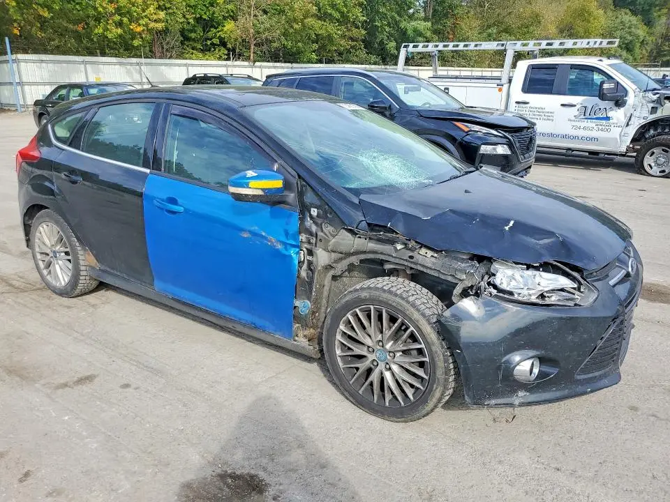 2012 FORD FOCUS SEL  
