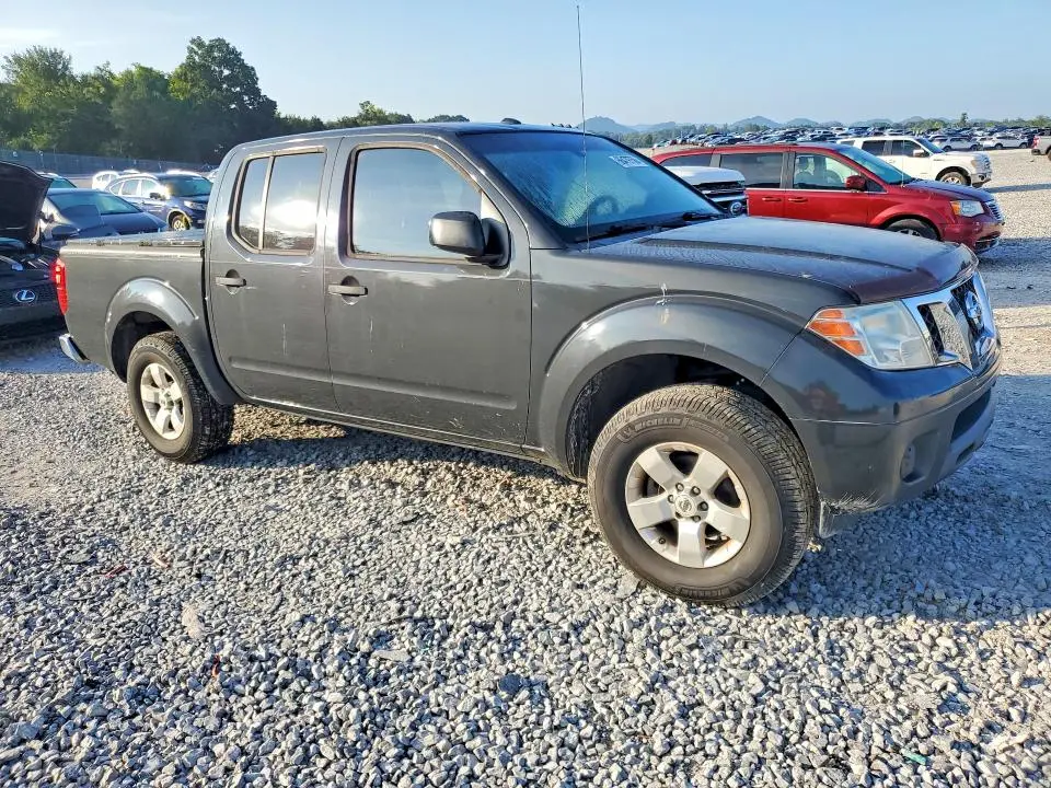 2012 NISSAN FRONTIER S  