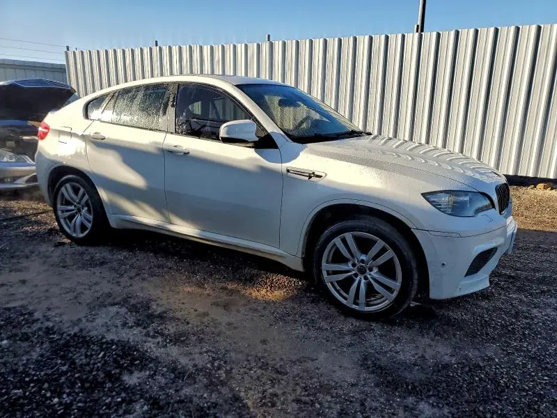 2012 BMW X6 M  