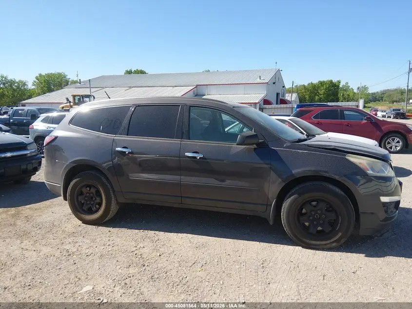 2015 CHEVROLET TRAVERSE LS