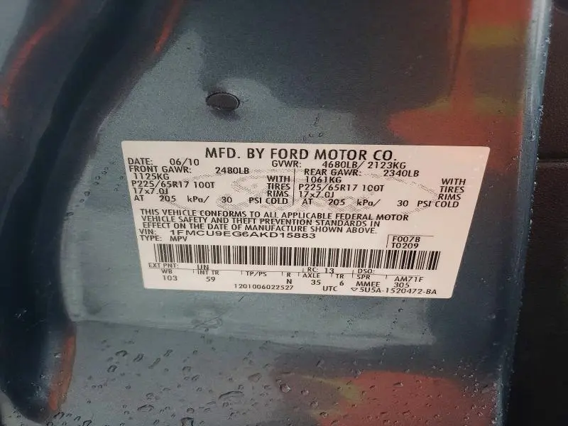 2010 FORD ESCAPE LIMITED  