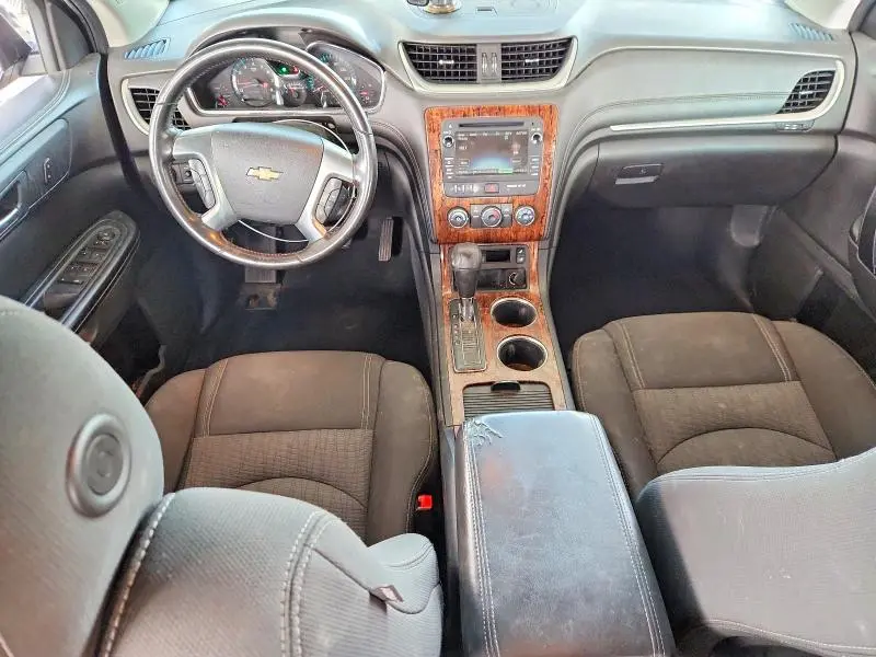 2014 CHEVROLET TRAVERSE LT  