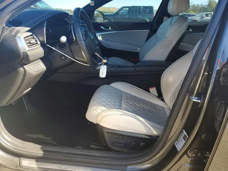 2024 GENESIS G70 3.3T SPORT ADVANCED  