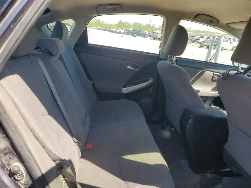 2015 TOYOTA PRIUS TWO  