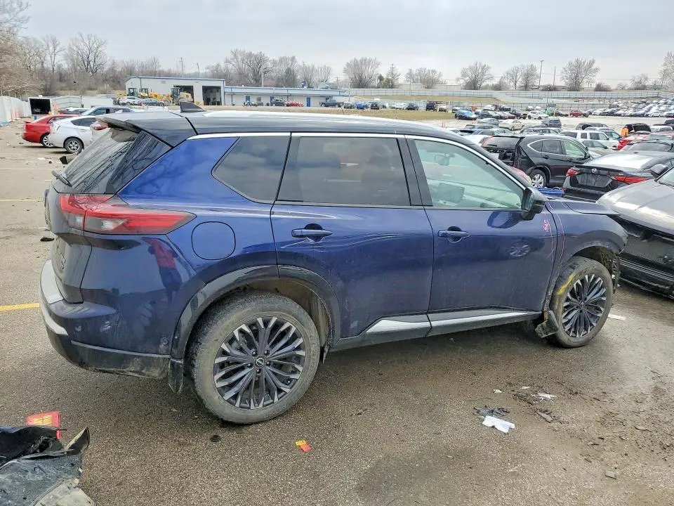 2024 NISSAN ROGUE PLATINUM  