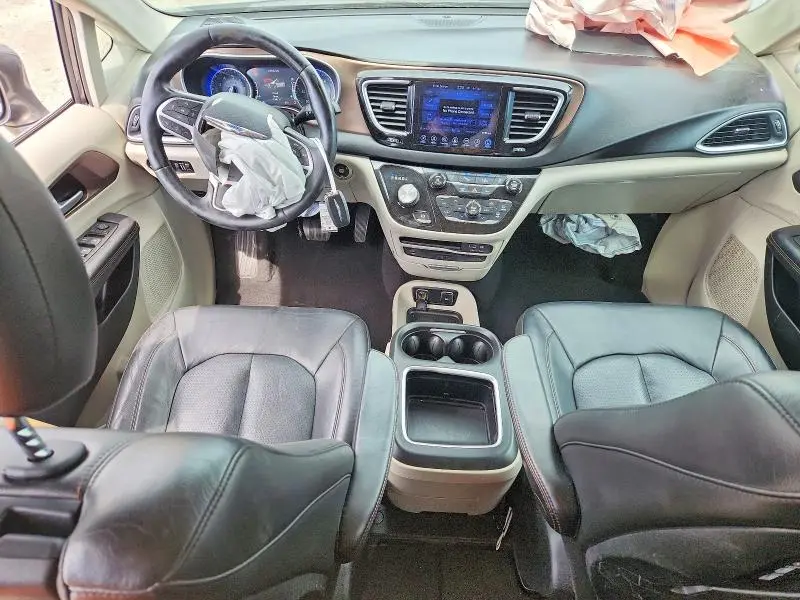 2017 CHRYSLER PACIFICA TOURING L PLUS  