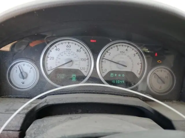 2010 CHRYSLER TOWN & COUNTRY TOURING PLUS  