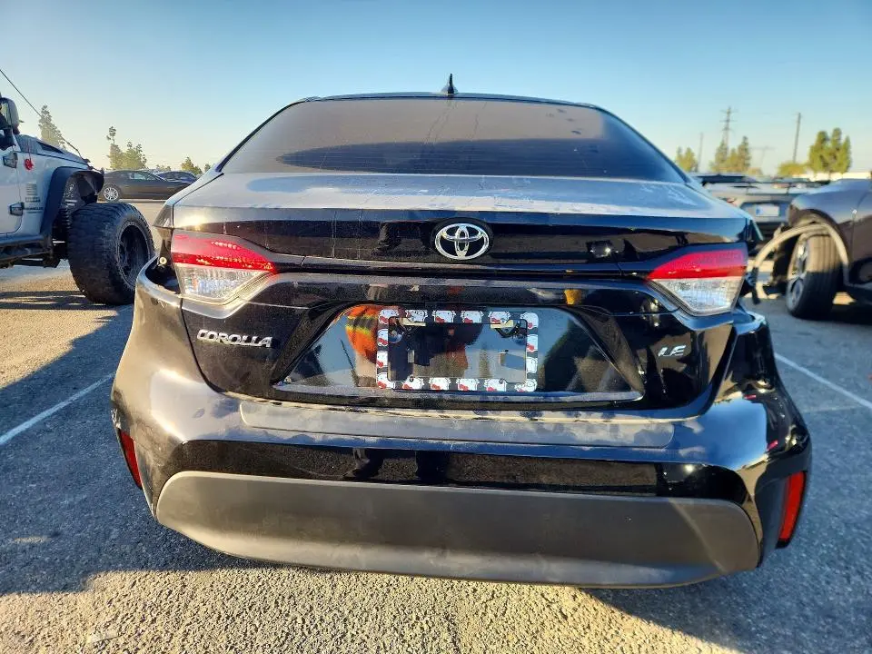 2025 TOYOTA COROLLA LE  