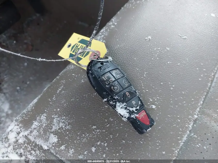 2013 CHRYSLER TOWN & COUNTRY TOURING-L