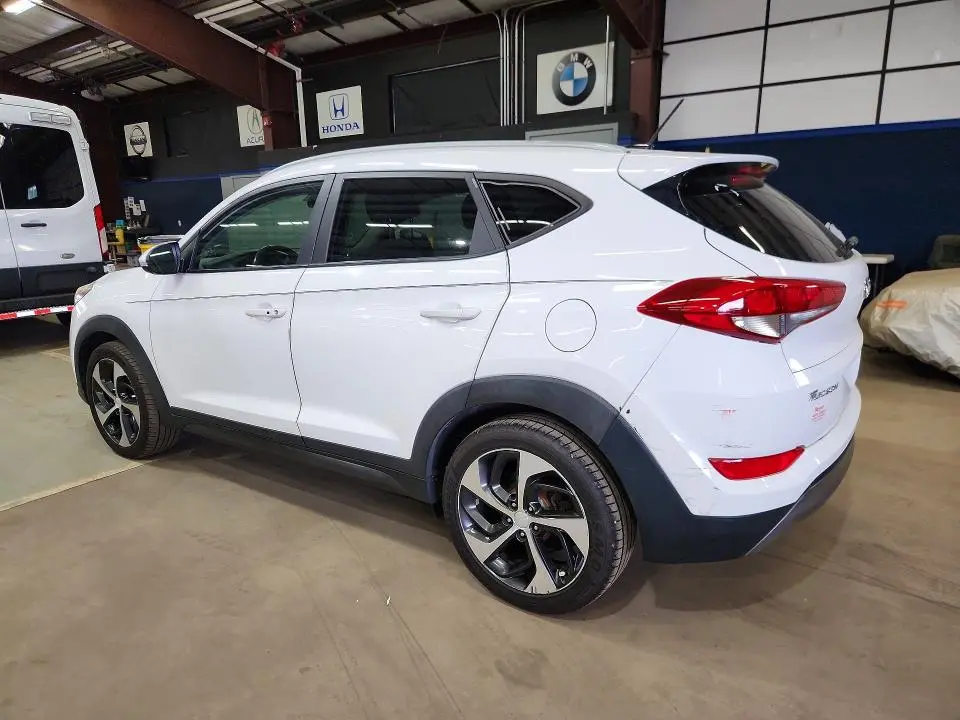 2016 HYUNDAI TUCSON SPORT  