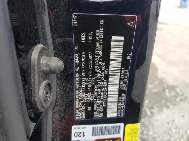 2017 TOYOTA SIENNA XLE  