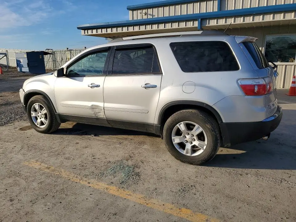 2011 GMC ACADIA SLE  