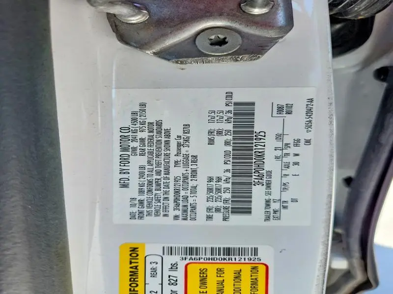 2019 FORD FUSION SE  