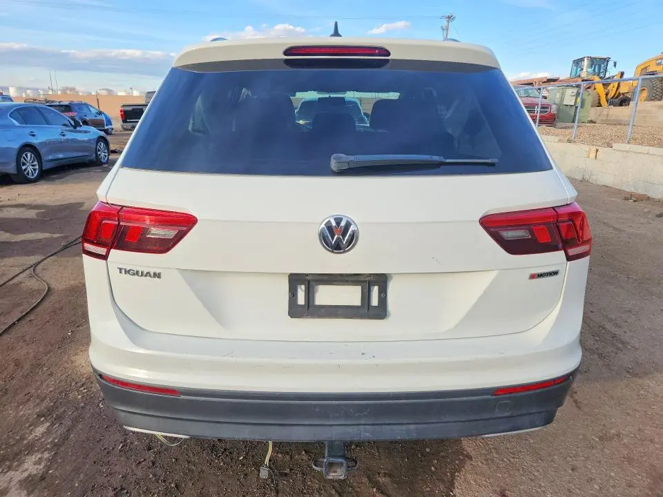 2020 VOLKSWAGEN TIGUAN S  