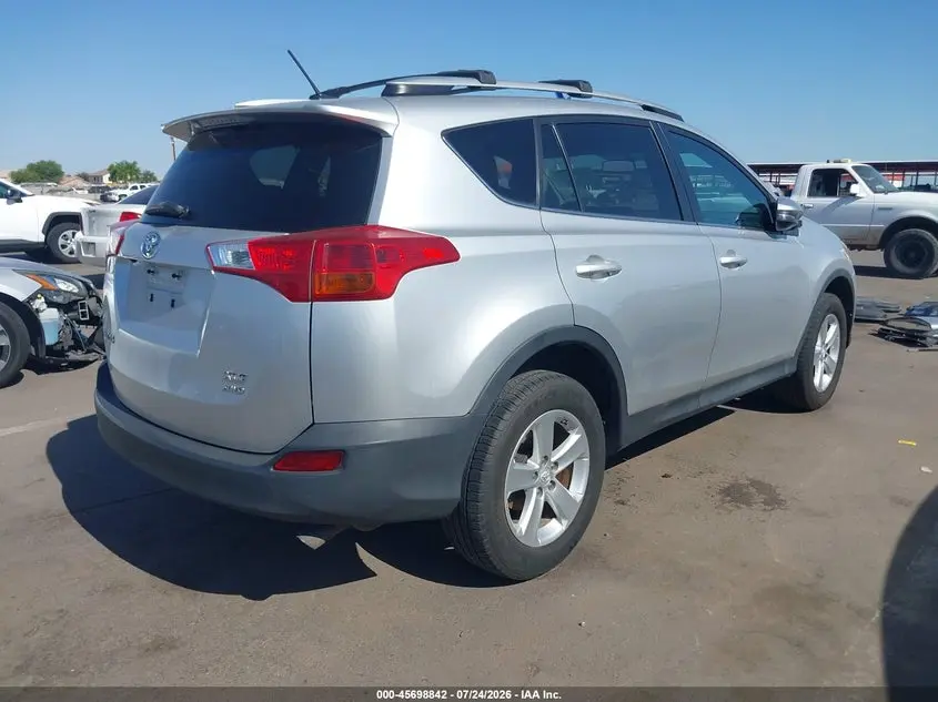 2014 TOYOTA RAV4 XLE