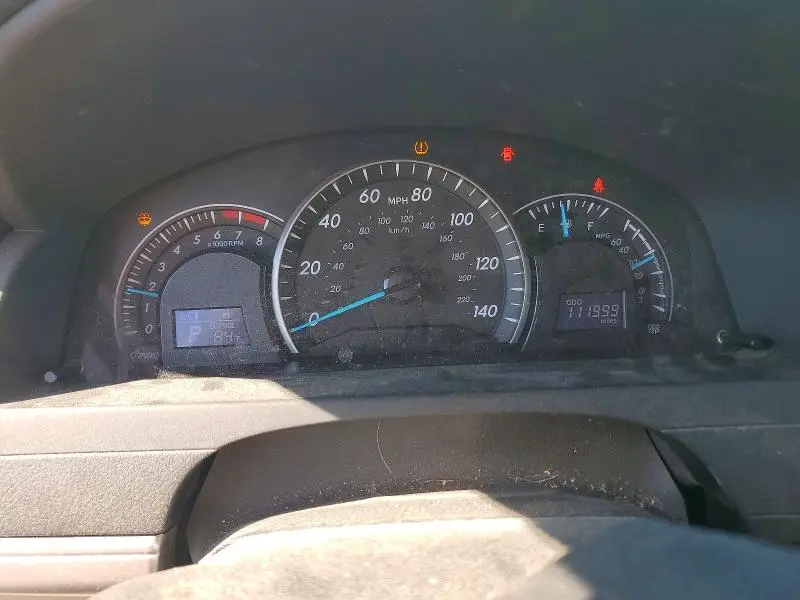 2013 TOYOTA CAMRY LE  