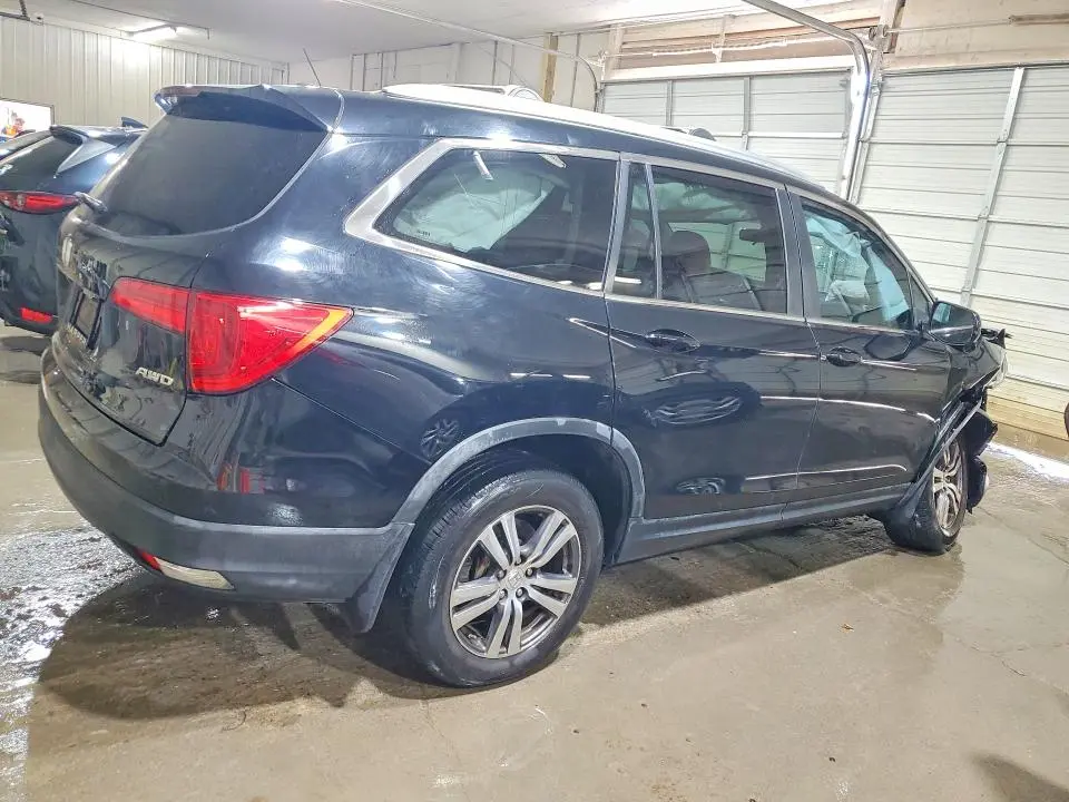 2016 HONDA PILOT EX  