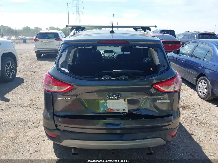 2015 FORD ESCAPE SE