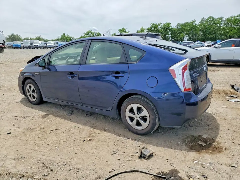 2012 TOYOTA PRIUS THREE  