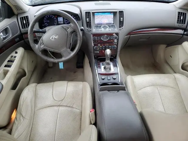 2013 INFINITI G37 