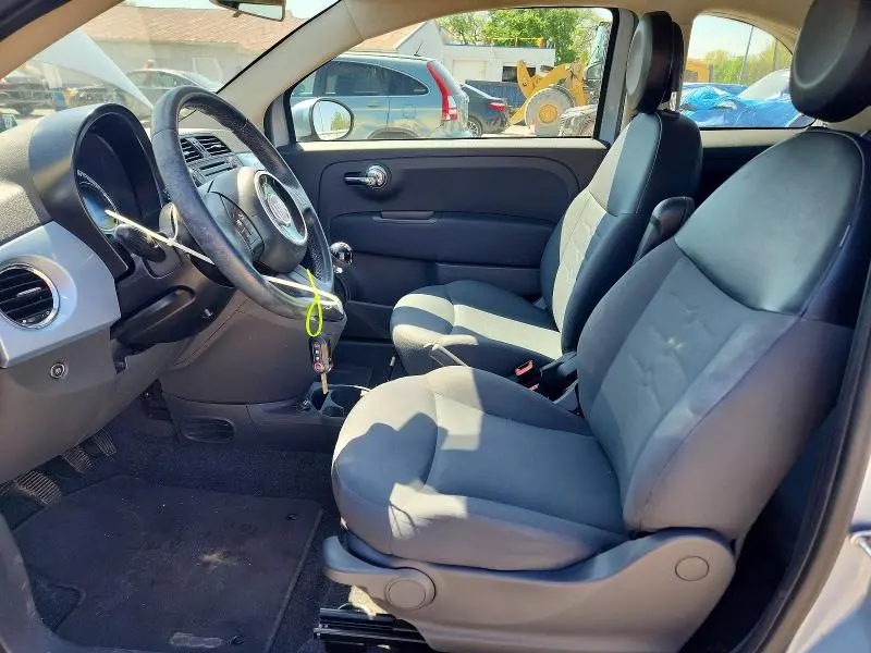 2013 FIAT 500 POP  