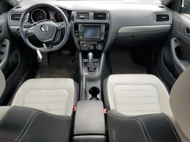 2016 VOLKSWAGEN JETTA SPORT  