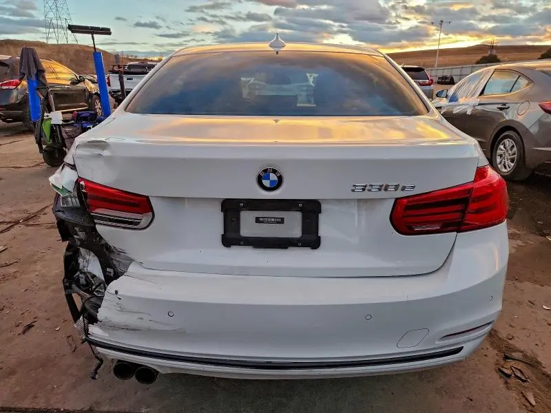 2017 BMW 330E   