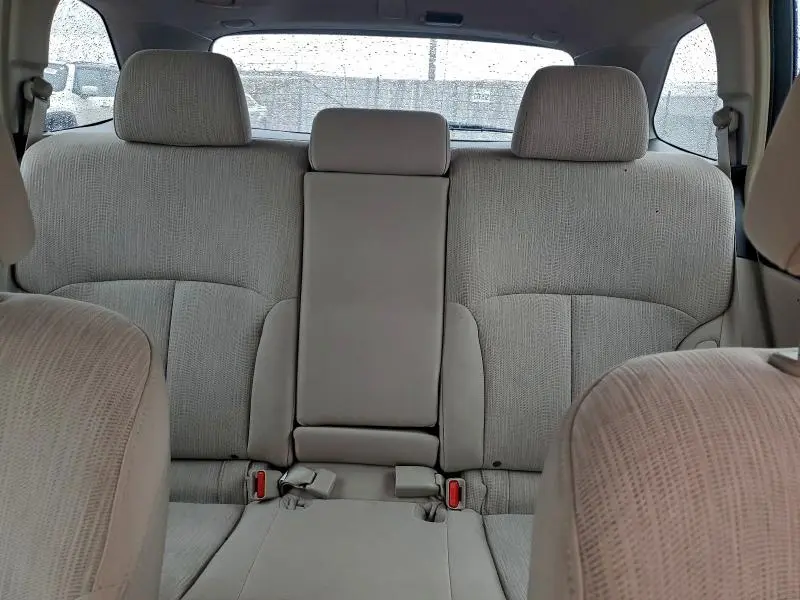 2013 SUBARU OUTBACK 2.5I  