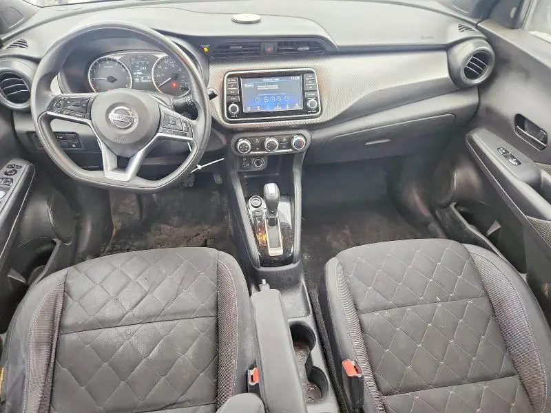 2020 NISSAN KICKS S  