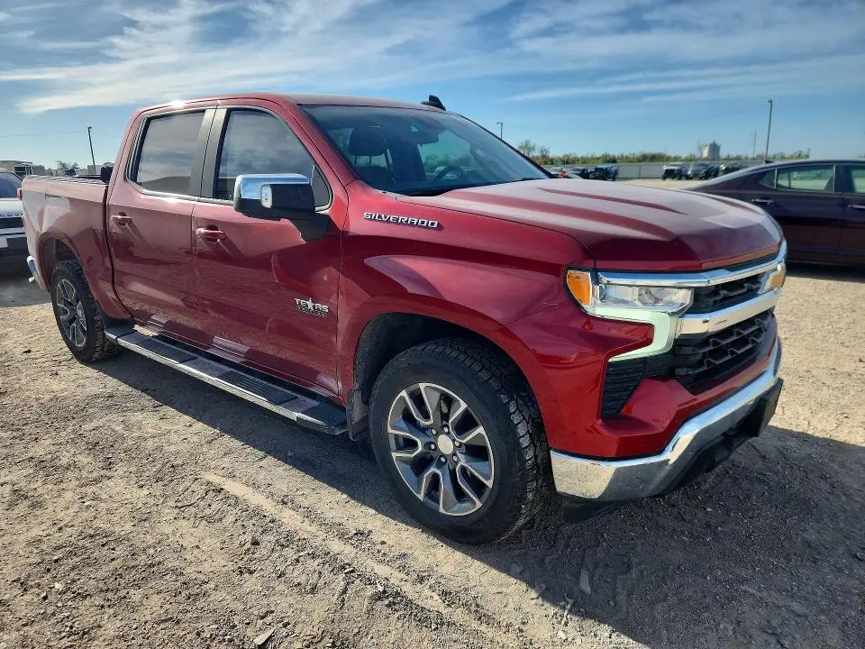 2023 CHEVROLET SILVERADO C1500 LT  