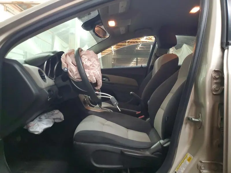 2013 CHEVROLET CRUZE LS  