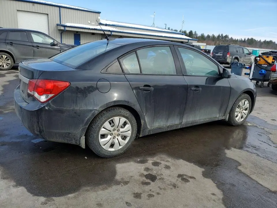2013 CHEVROLET CRUZE LS  