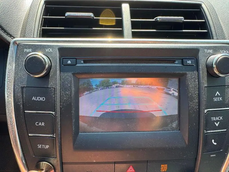 2017 TOYOTA CAMRY LE  