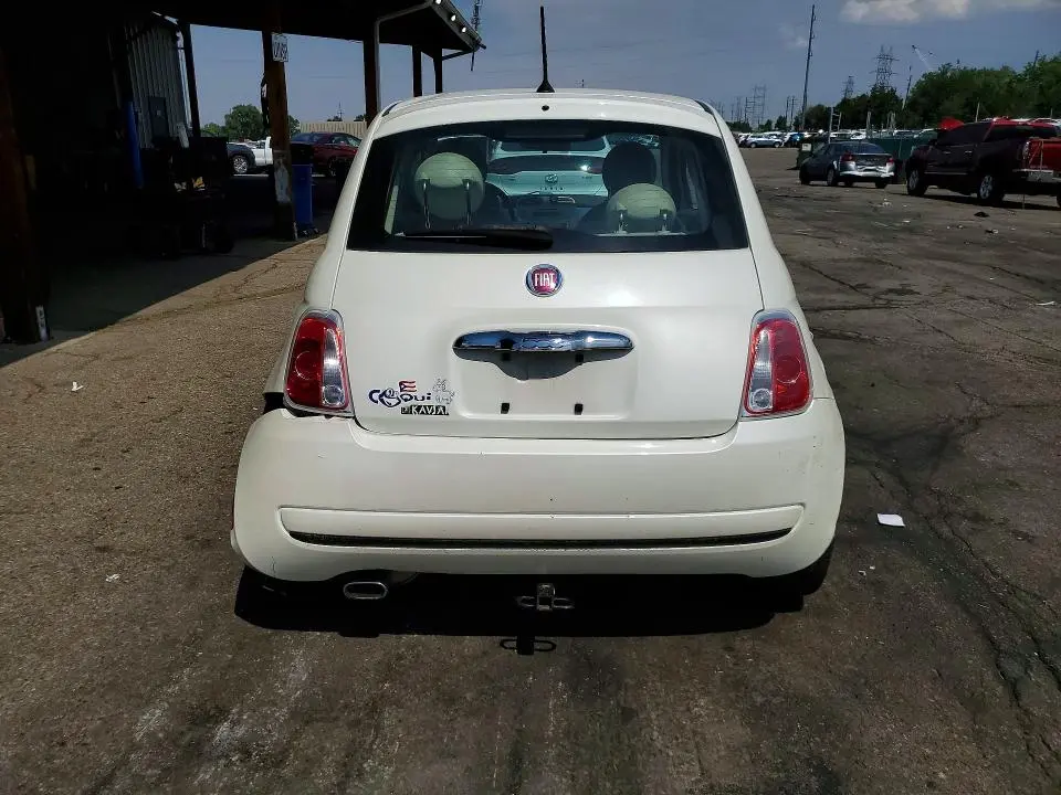 2015 FIAT 500 POP  