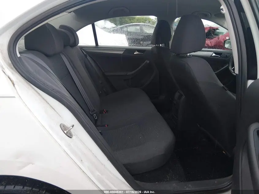 2015 VOLKSWAGEN JETTA 2.0L TDI S