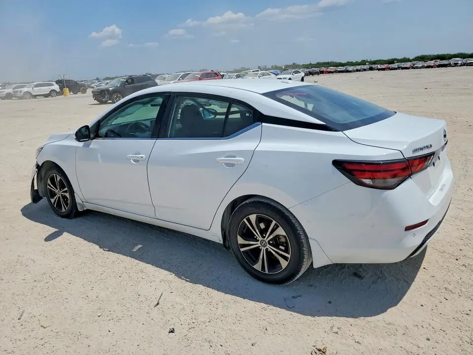 2022 NISSAN SENTRA SV  