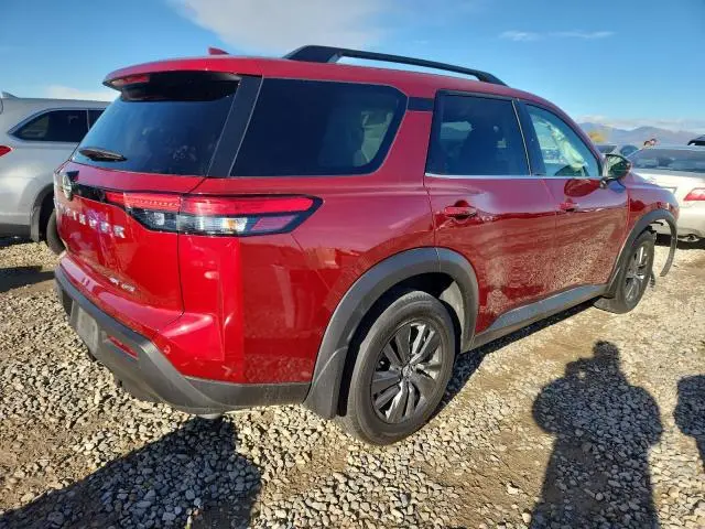 2022 NISSAN PATHFINDER SV  