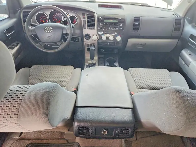 2011 TOYOTA TUNDRA CREWMAX SR5  