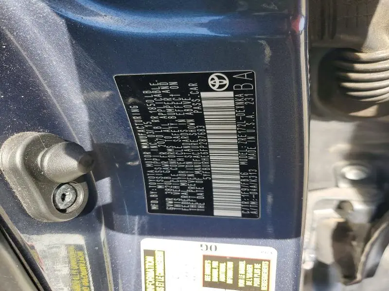 2015 TOYOTA COROLLA LE  