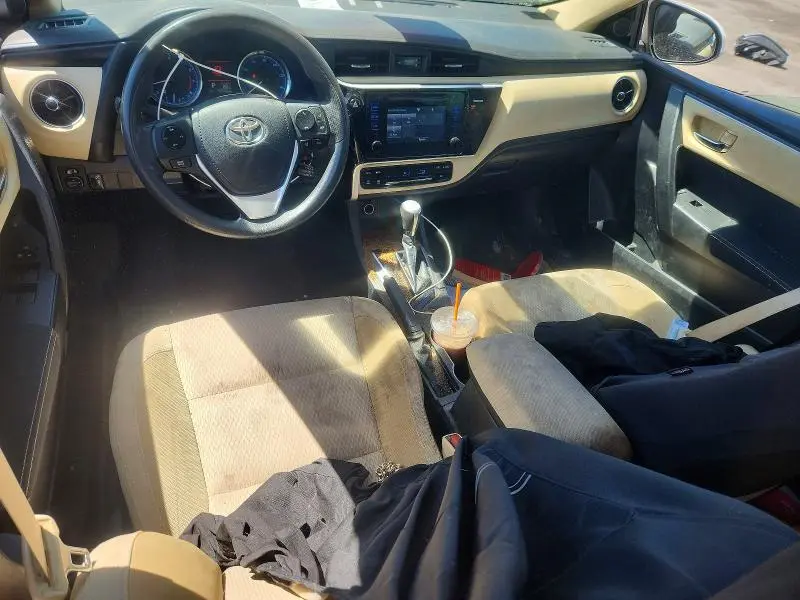 2017 TOYOTA COROLLA LE  