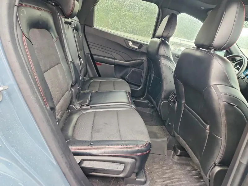2023 FORD ESCAPE ST LINE SELECT  