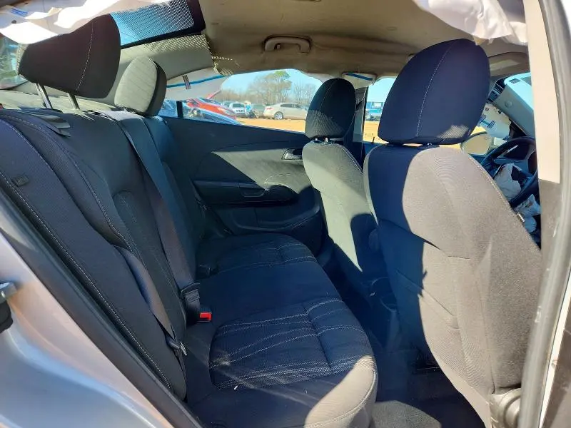 2017 CHEVROLET SONIC LT  