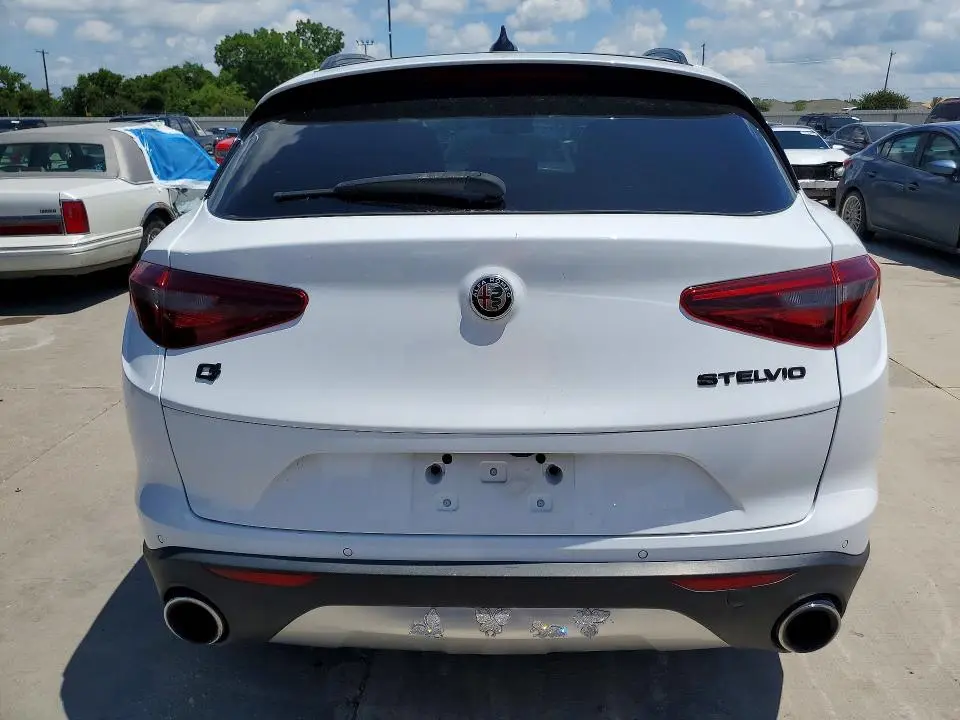 2019 ALFA ROMEO STELVIO   